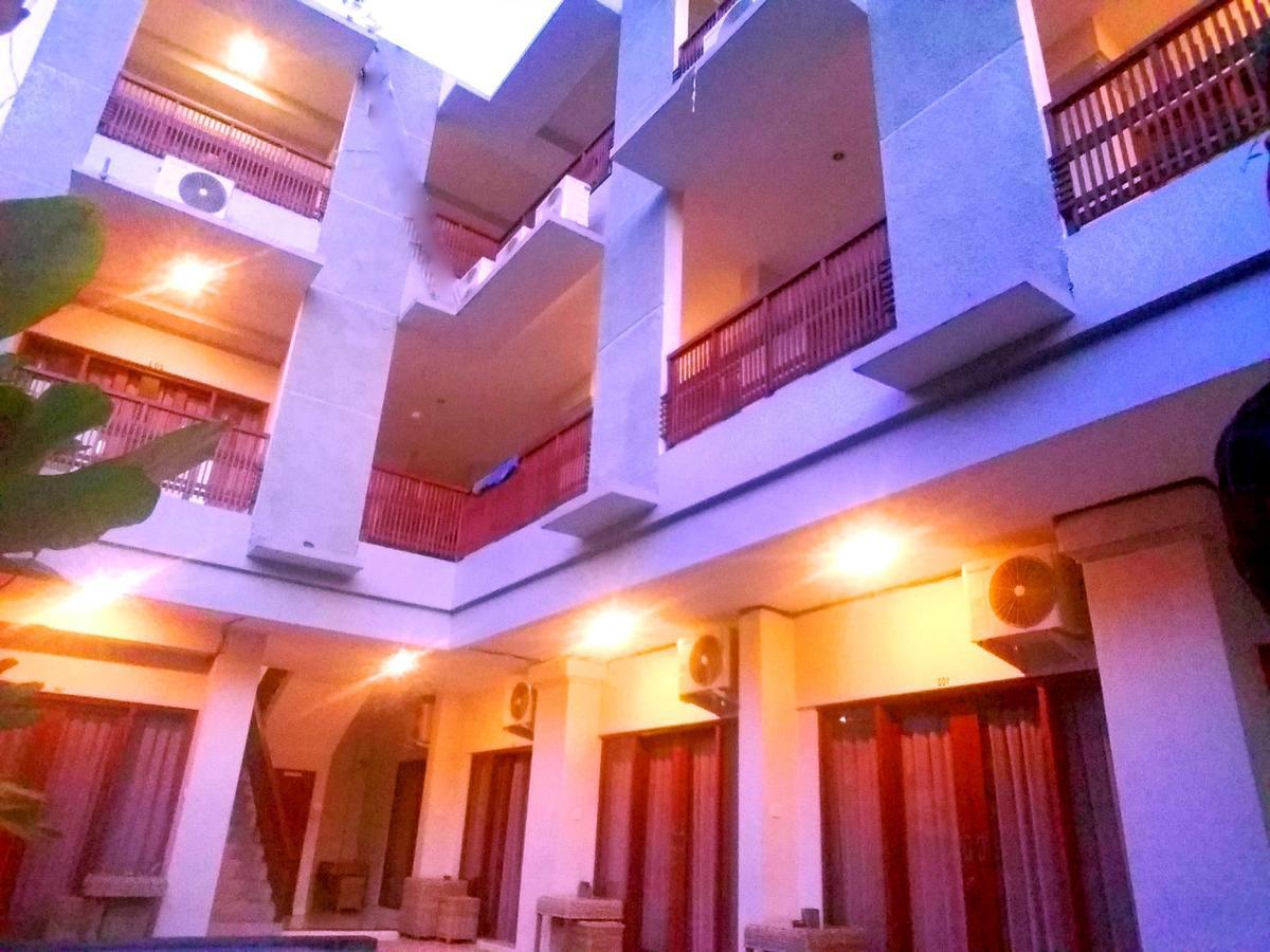 Reddoorz At Kerobokan Seminyak 2 Εξωτερικό φωτογραφία