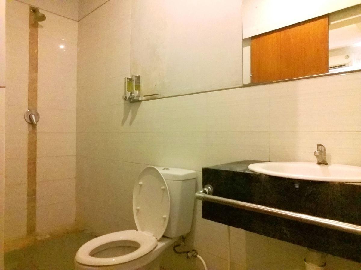 Reddoorz At Kerobokan Seminyak 2 Εξωτερικό φωτογραφία