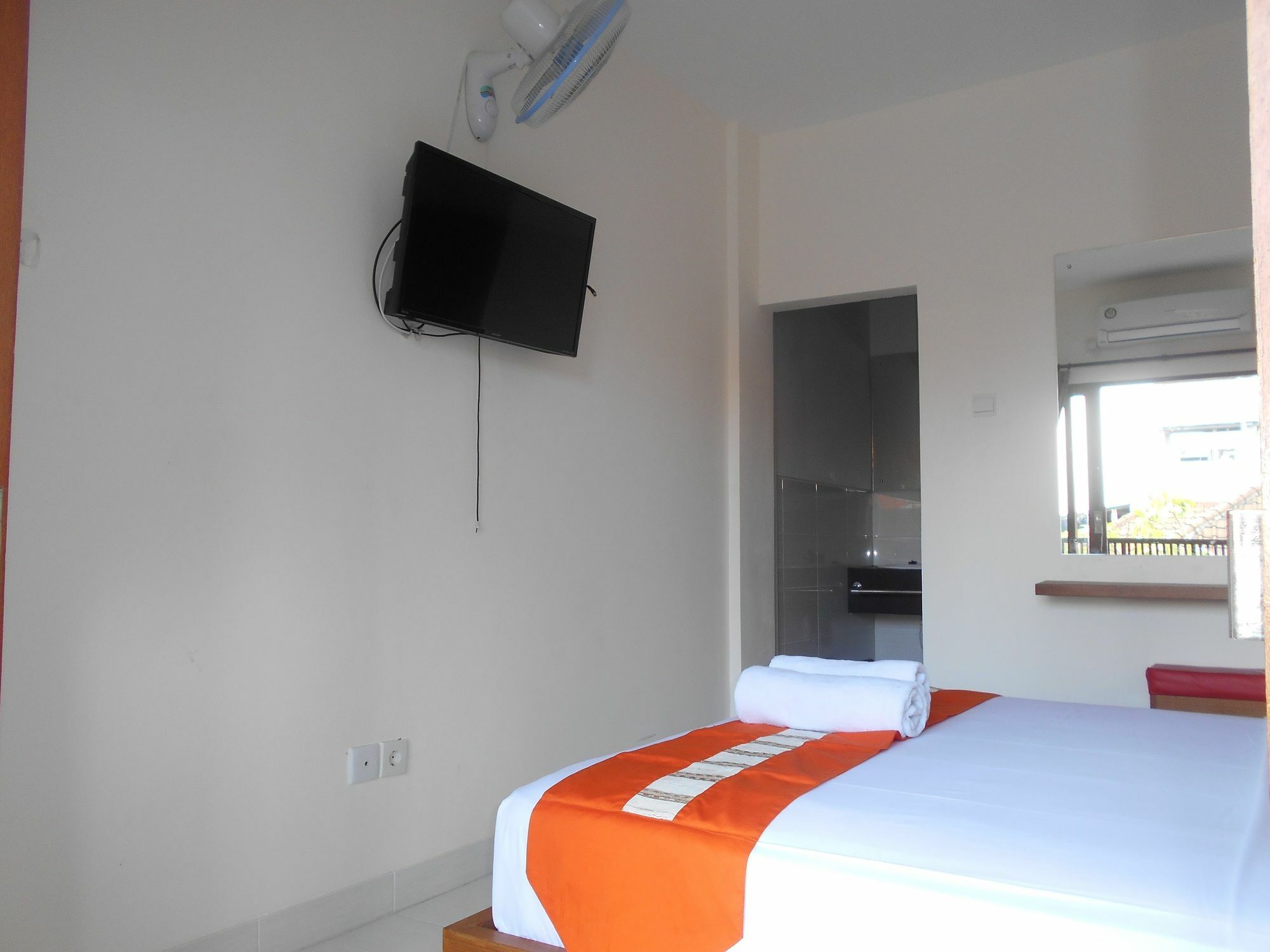 Reddoorz At Kerobokan Seminyak 2 Εξωτερικό φωτογραφία