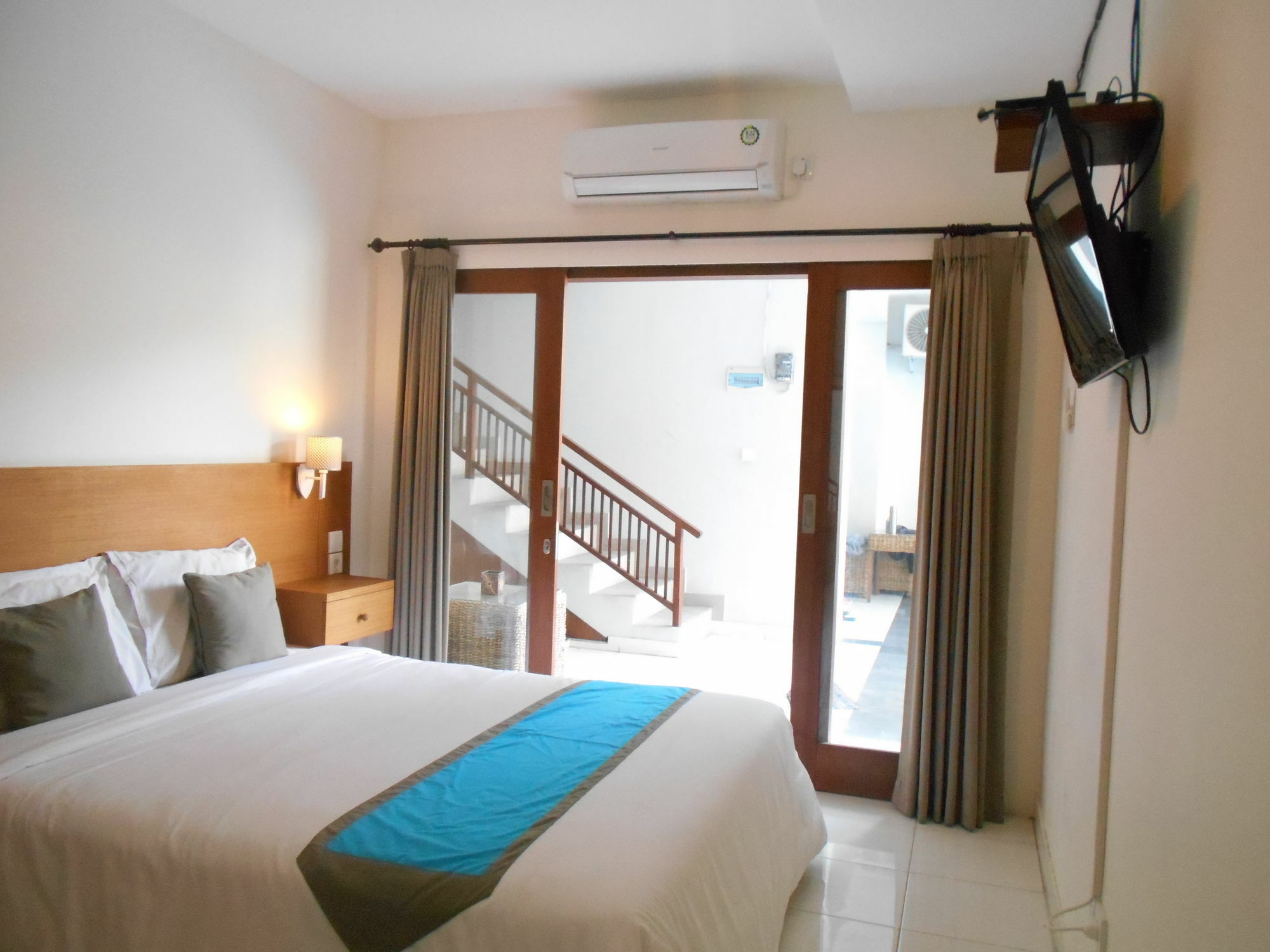 Reddoorz At Kerobokan Seminyak 2 Εξωτερικό φωτογραφία