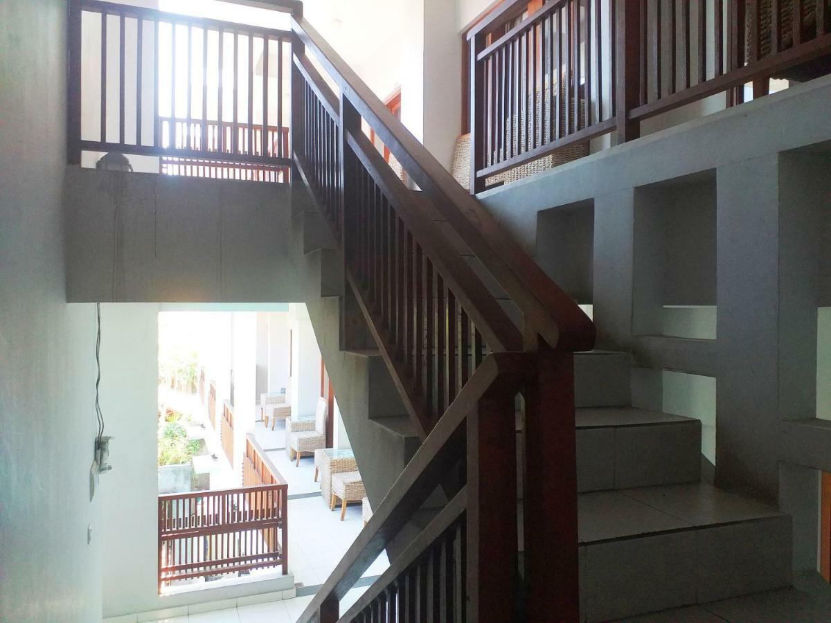 Reddoorz At Kerobokan Seminyak 2 Εξωτερικό φωτογραφία
